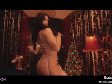 free nude cam girl lucieoude_ image #609778