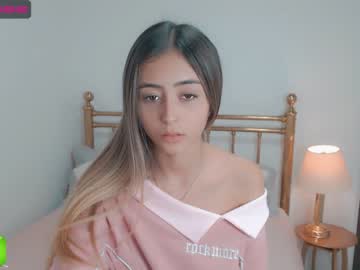 free nude cam girl gummy_bear7 image #82242