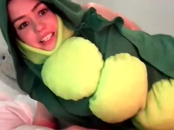 free nude cam girl littlesugarpea image #4037967