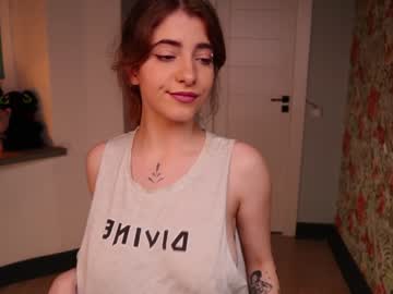 free nude cam girl yours_lola image #1426480