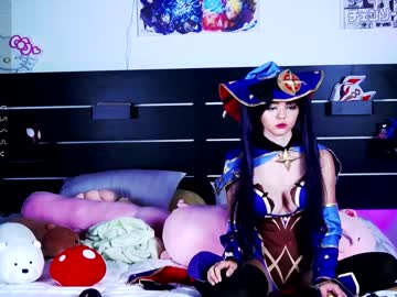 free nude cam girl madnessalise image #5189718