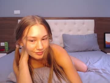 free nude cam girl teonasafina__ image #5228076