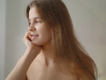 free nude cam girl eli_sun image #6142367