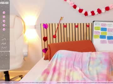 free nude cam girl little_effy18 image #3724079