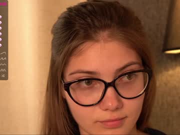 free nude cam girl crystalreves image #1778154