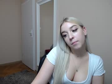 free nude cam girl silvia_leigh image #167565