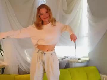 free nude cam girl rowenabyron image #6918412