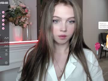 free nude cam girl small_blondee image #2768182