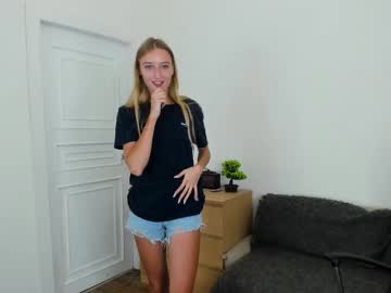 free nude cam girl adelelyv image #6942527