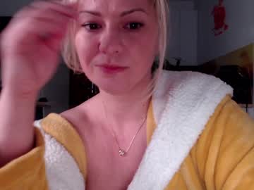 free nude cam girl kiradivine image #1577354