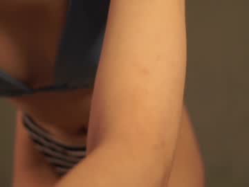 free nude cam girl cuteelsa_ image #4833620