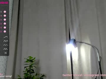 free nude cam girl r00xvel image #813968
