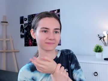 free nude cam girl approche_toi_petite image #6947709
