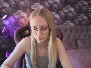 free nude cam girl angeellina image #1891891