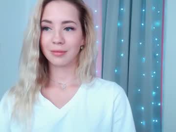 free nude cam girl emmi_rosee image #1051980