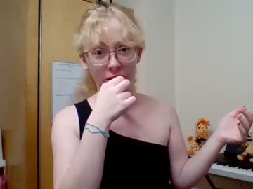 free nude cam girl blonde_katie image #6200725