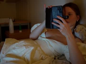 free nude cam girl ellaa91 image #3234270