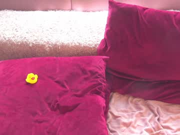 free nude cam girl xtina__ image #2149423