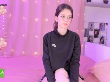free nude cam girl alliesmiths image #2586704