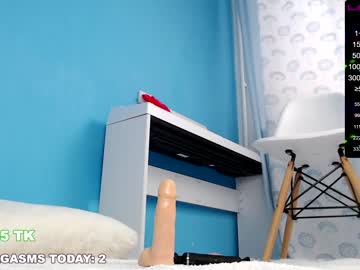 free nude cam girl curlylolly image #1684171