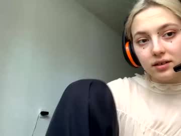 free nude cam girl holydori image #1403236