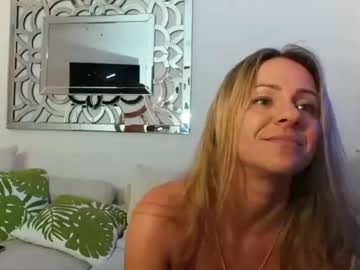 linda_luxe cosplay cam