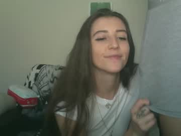 free nude cam couple a_mariejuana69 image #4551645