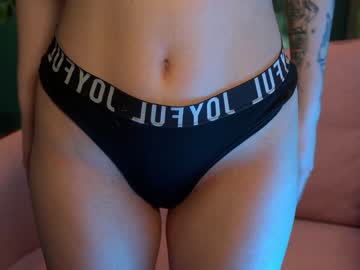 free nude cam girl yours_lola image #1274825