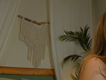 free nude cam girl milablush image #6200067