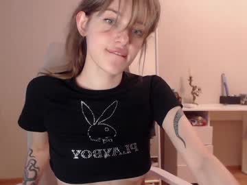 free nude cam girl esther_estrie image #6098820