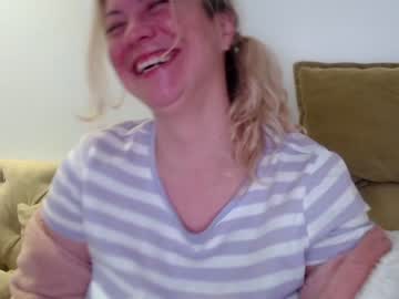 free nude cam girl kiradivine image #1699696