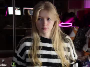 free nude cam girl bestblondiiecb image #6539128