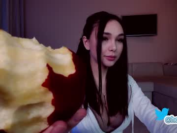 free nude cam girl hollyextra image #3026717