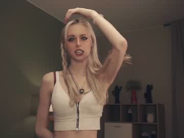 free nude cam girl audreycarvin image #6434686