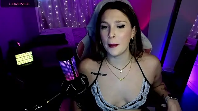 Stripchat sex cam queenxlexy